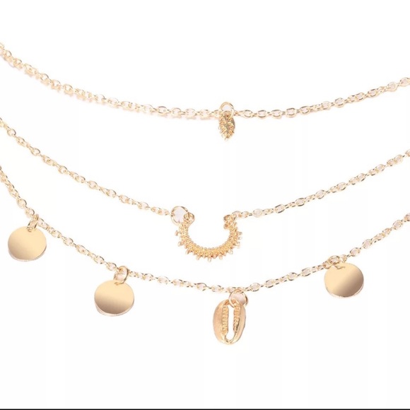 Gold three layers Necklace - Picture 3 of 3